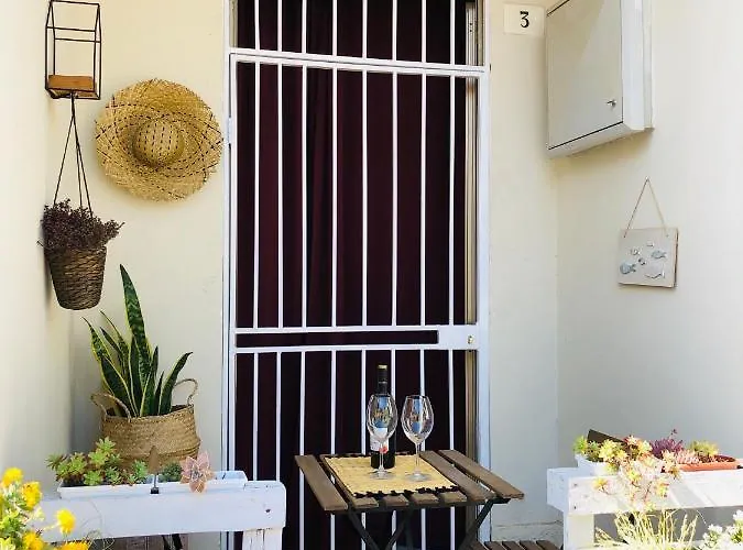 Laura A 2 Passi Dal Mare Apartament *