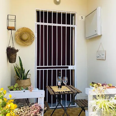 Laura A 2 Passi Dal Mare Apartamento *